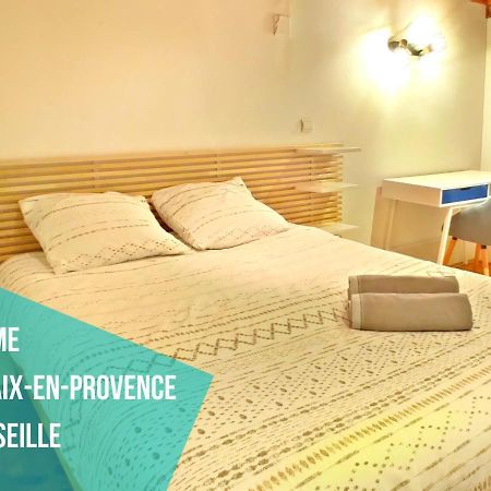 Entre Aix Et Marseille - Petite Maison A Auriol Exterior foto